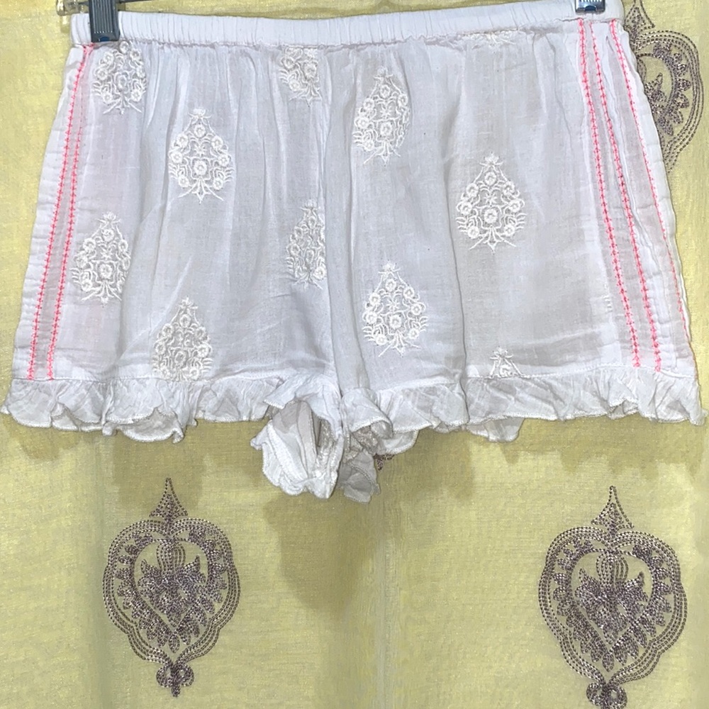E BY ELOISE SLEEP SHORTS WHITE/ PINK RUFFLES ELASTIC WAIST SZ XS